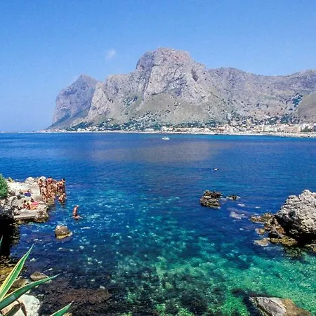 Διαμέρισμα Amati Holidays
